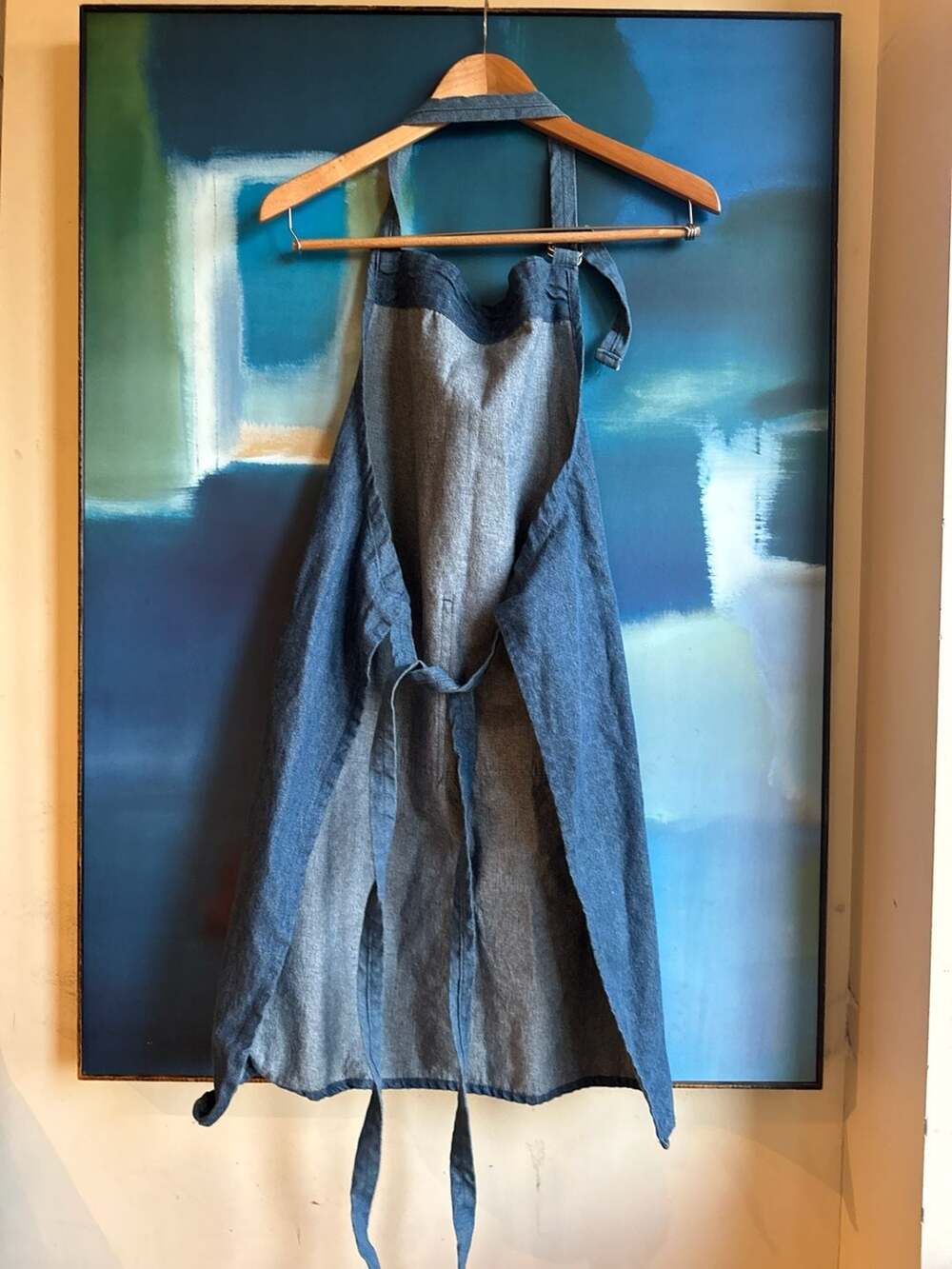Williams-Sonoma Classic Chambray Denim Apron with Adjustable D-Ring Neck - Picture 6 of 7